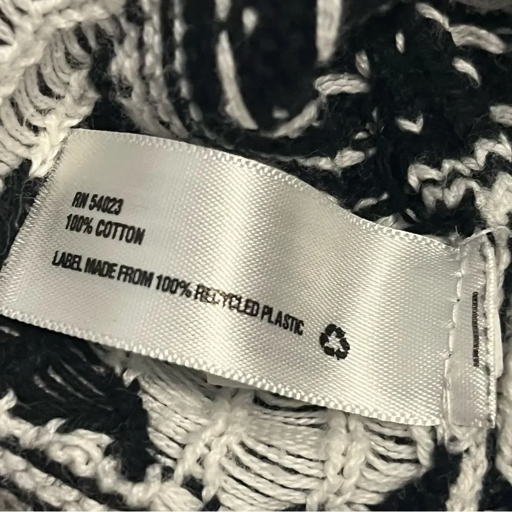 Gap Black & White Heart Print Knit Skirt